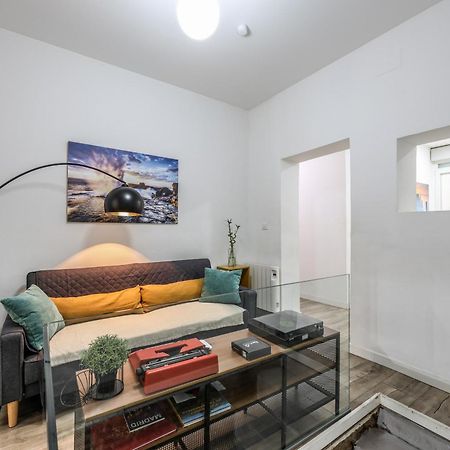 Apartamento Unique Flat La Latina * Billiard & Darts Madrid Exterior foto