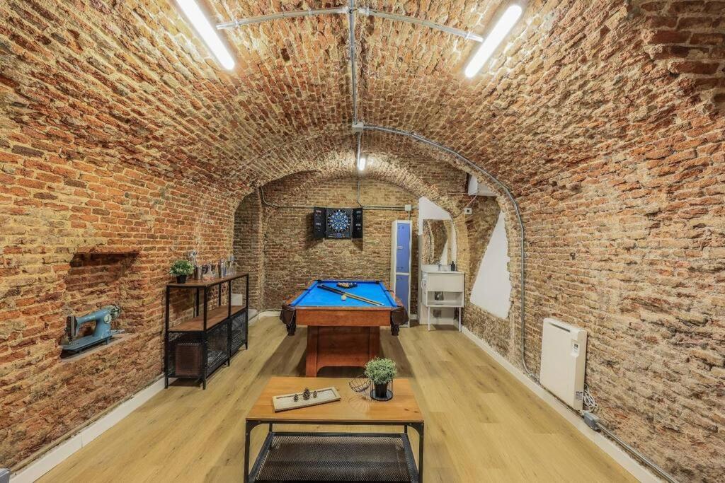 Apartamento Unique Flat La Latina * Billiard & Darts Madrid Exterior foto